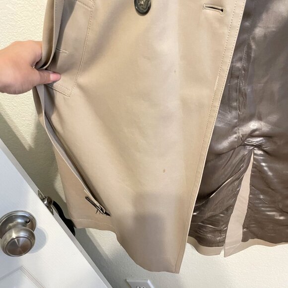 Club Monaco Taupe Trench Coat - Size M - Picture 4 of 5